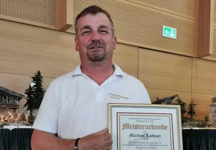 2023-Krippenbaumeister-Markus-Lackner 2023-Krippenbaumeister-Markus-Lackner